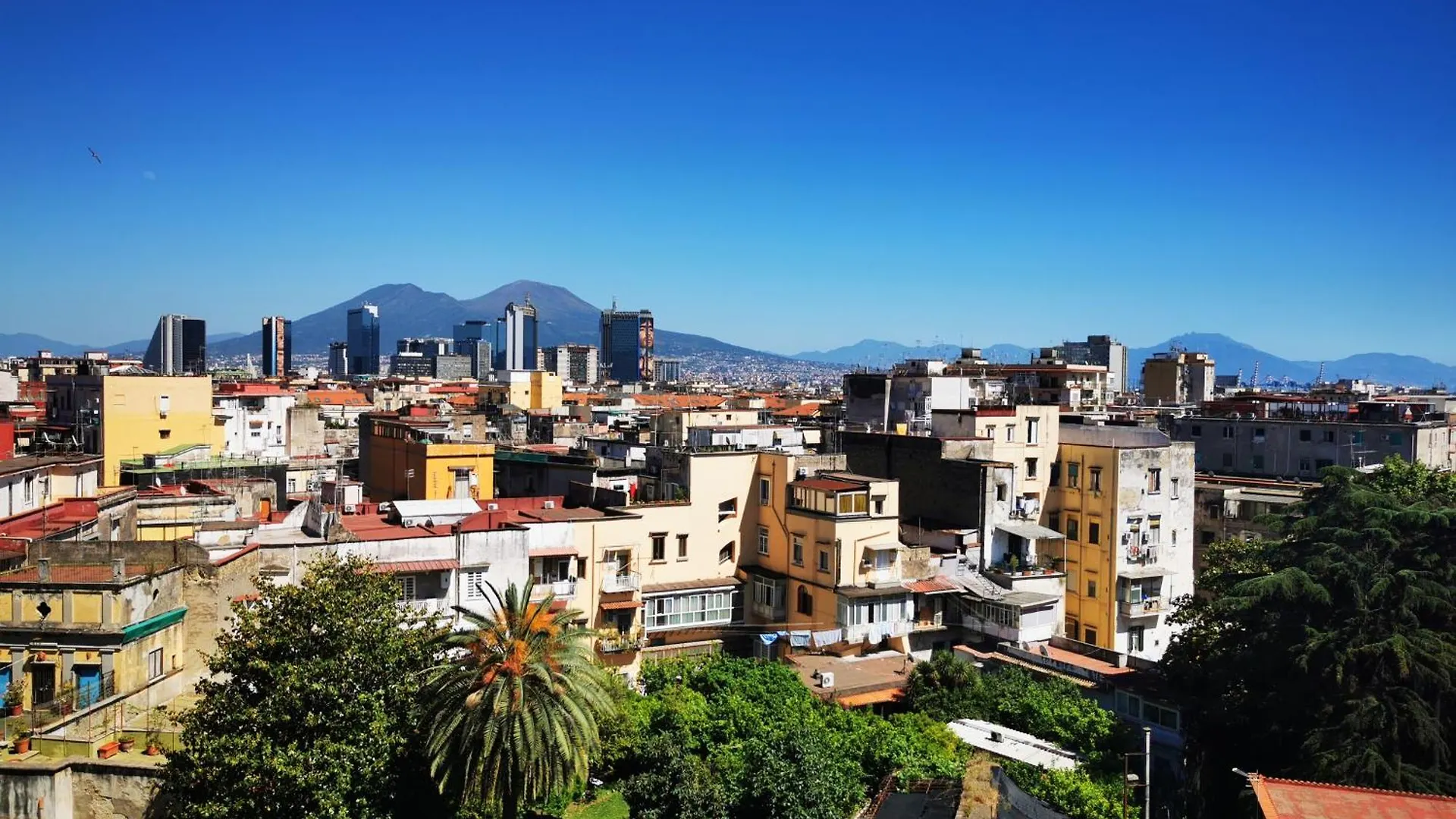 A Cozy Nest With A Vesuvio View location