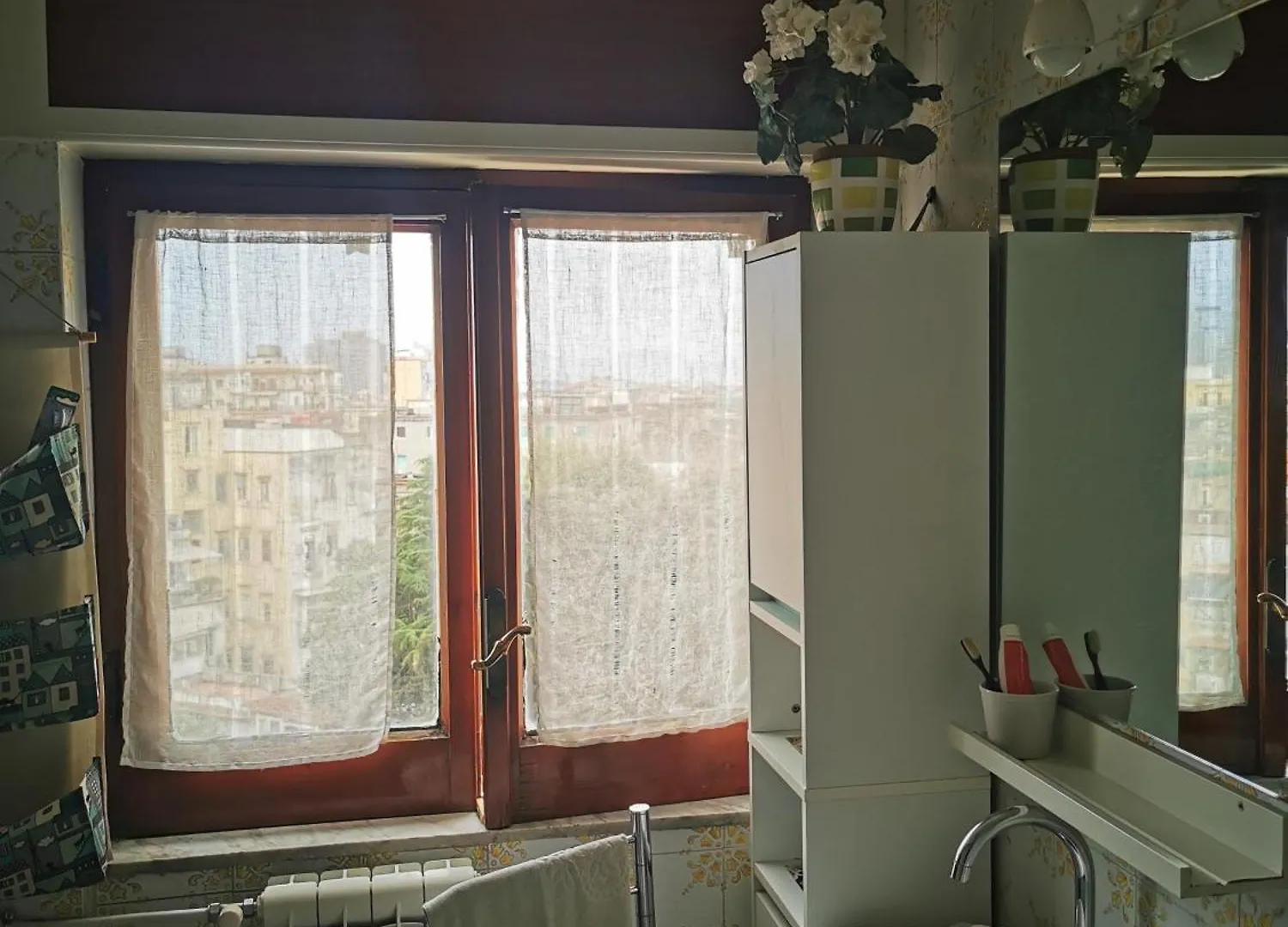 A Cozy Nest With A Vesuvio View Apartment Naples